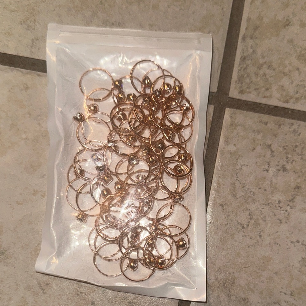 Amazon Gold Tone Women's Rings Set